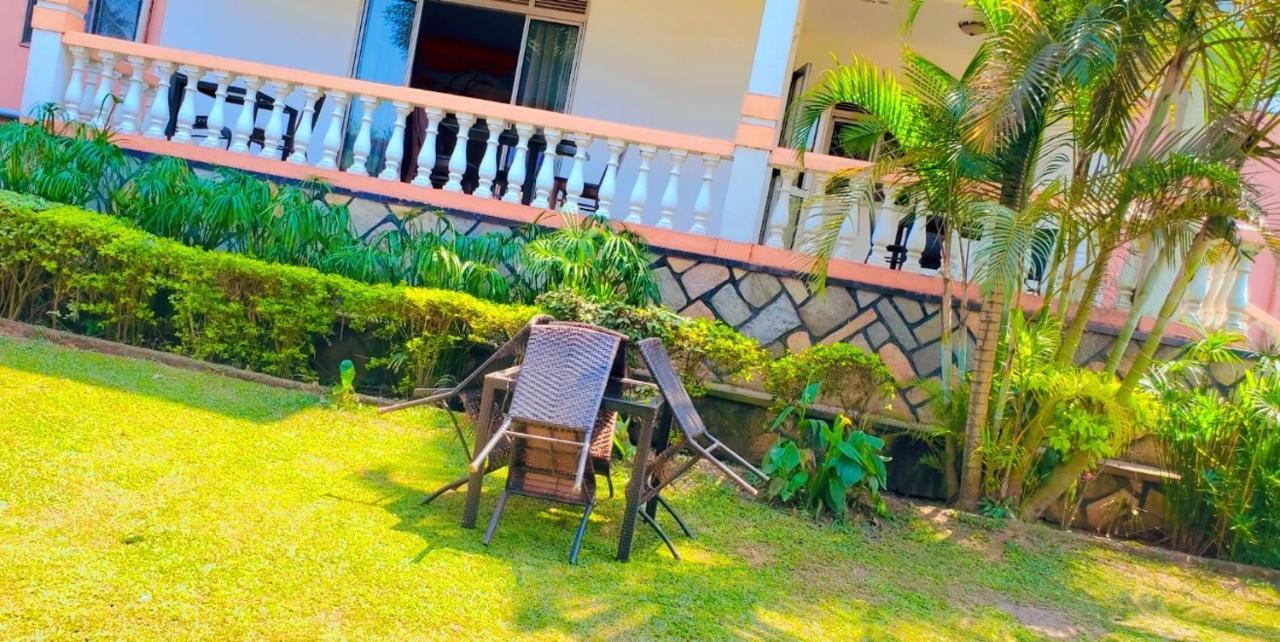 La Feve Beach Hotel And Safaris Uganda Entebbe Exterior photo