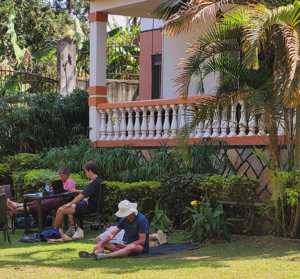 La Feve Beach Hotel And Safaris Uganda Entebbe Exterior photo